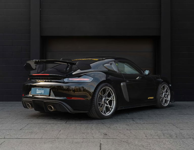 Porsche 718 Cayman GT4 RS