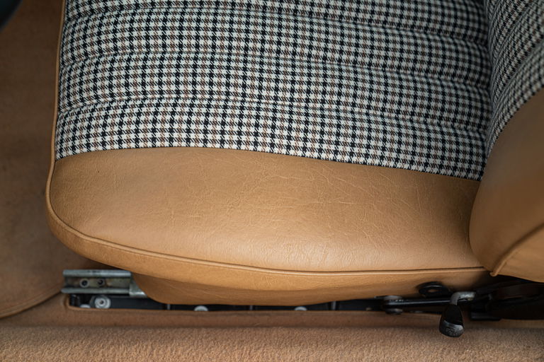 Porsche 911 S (F-Modell)