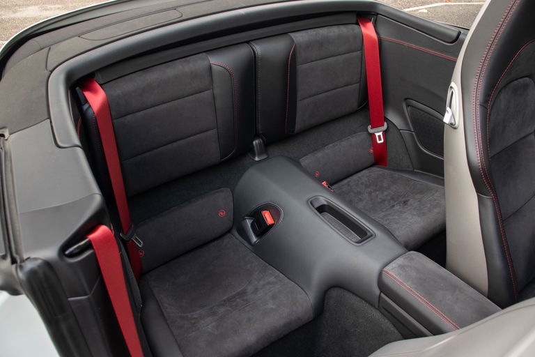 Porsche 991.2 Carrera 4 GTS