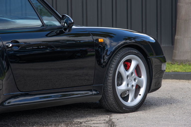 Porsche 993 Carrera 4S