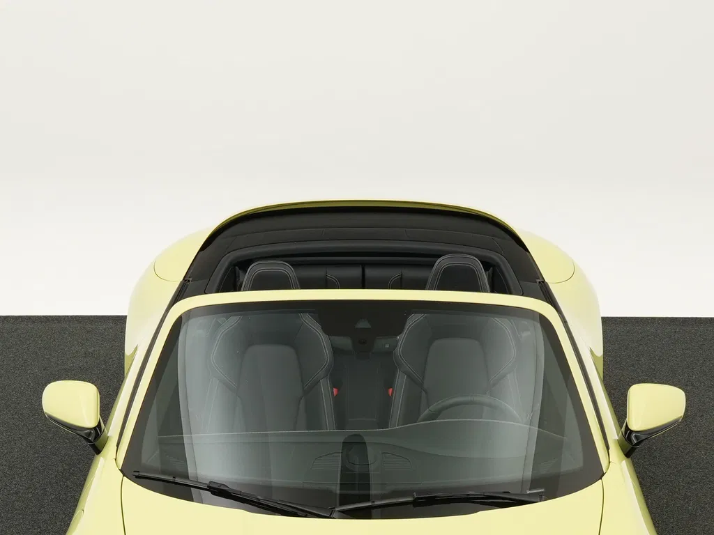 Porsche 992.2 Carrera