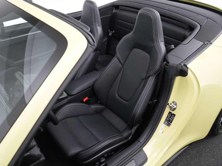 Porsche 992.2 Carrera