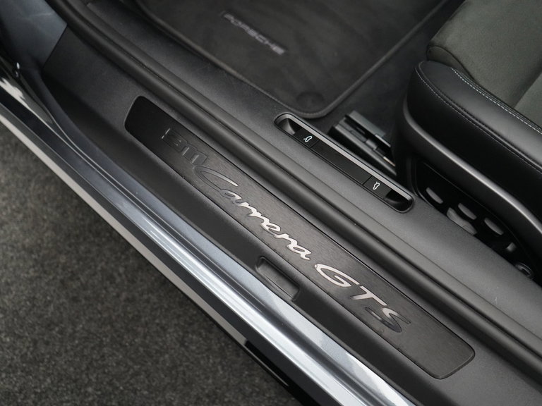 Porsche 992.2 Carrera GTS