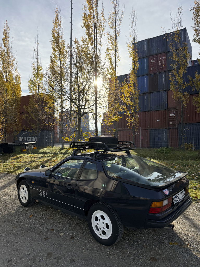 Porsche 924 S