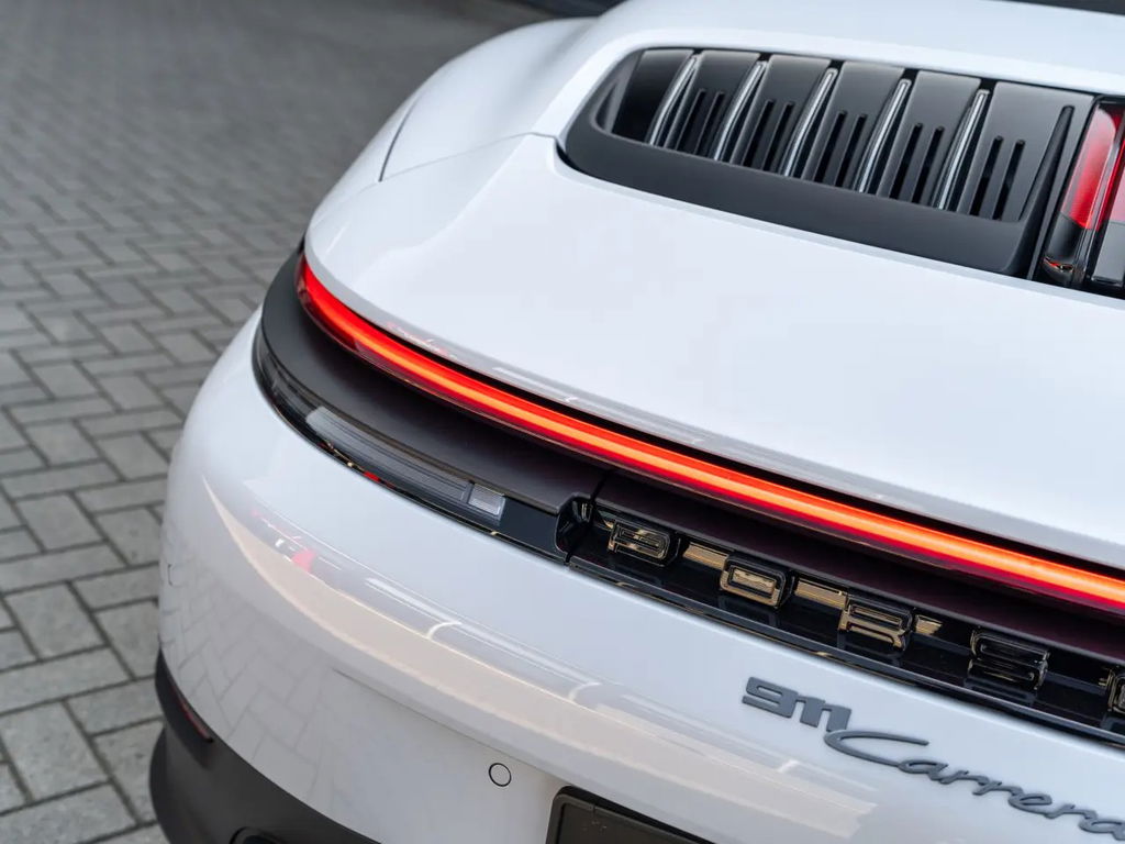 Porsche 992.2 Carrera T