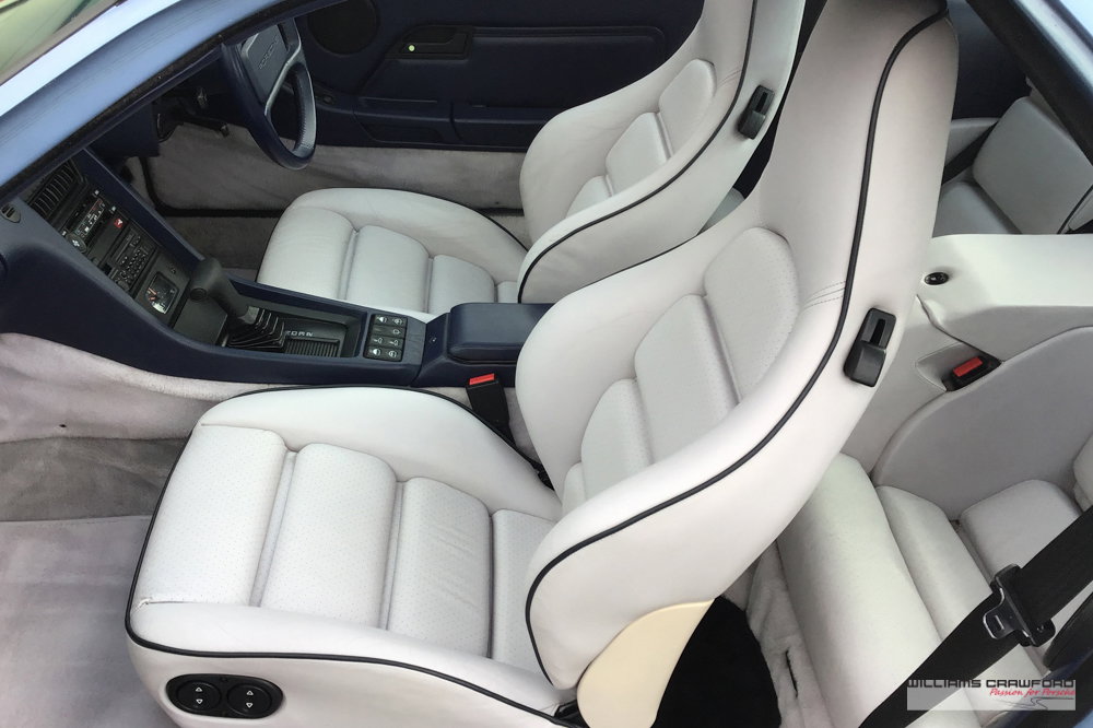 Porsche 928 S4