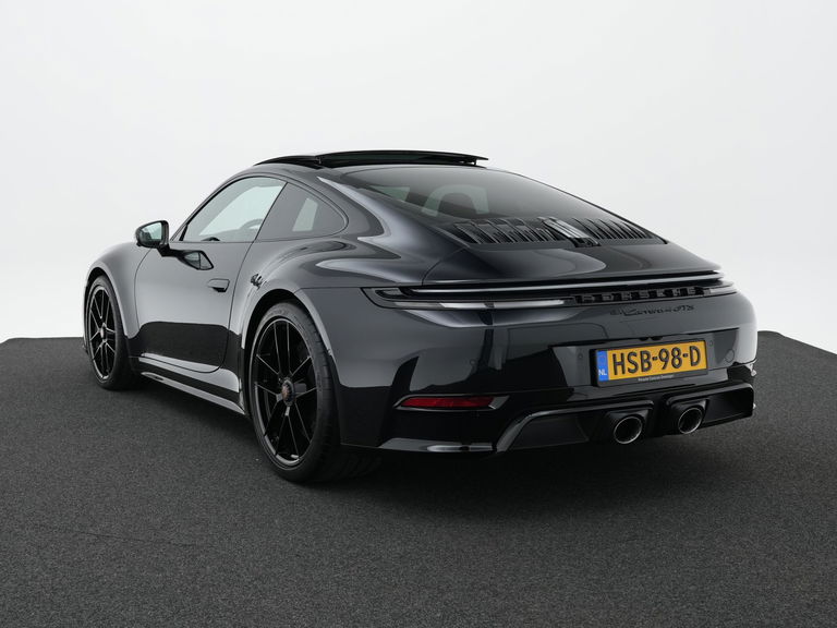 Porsche 992.2 Carrera 4 GTS