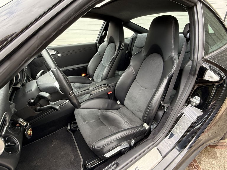 Porsche 997.2 Carrera GTS