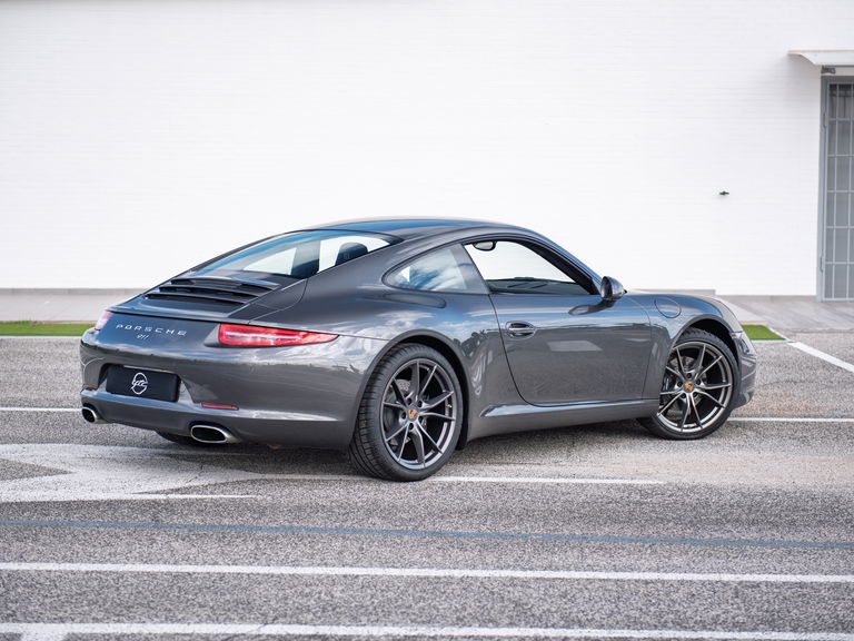 Porsche 991 Carrera