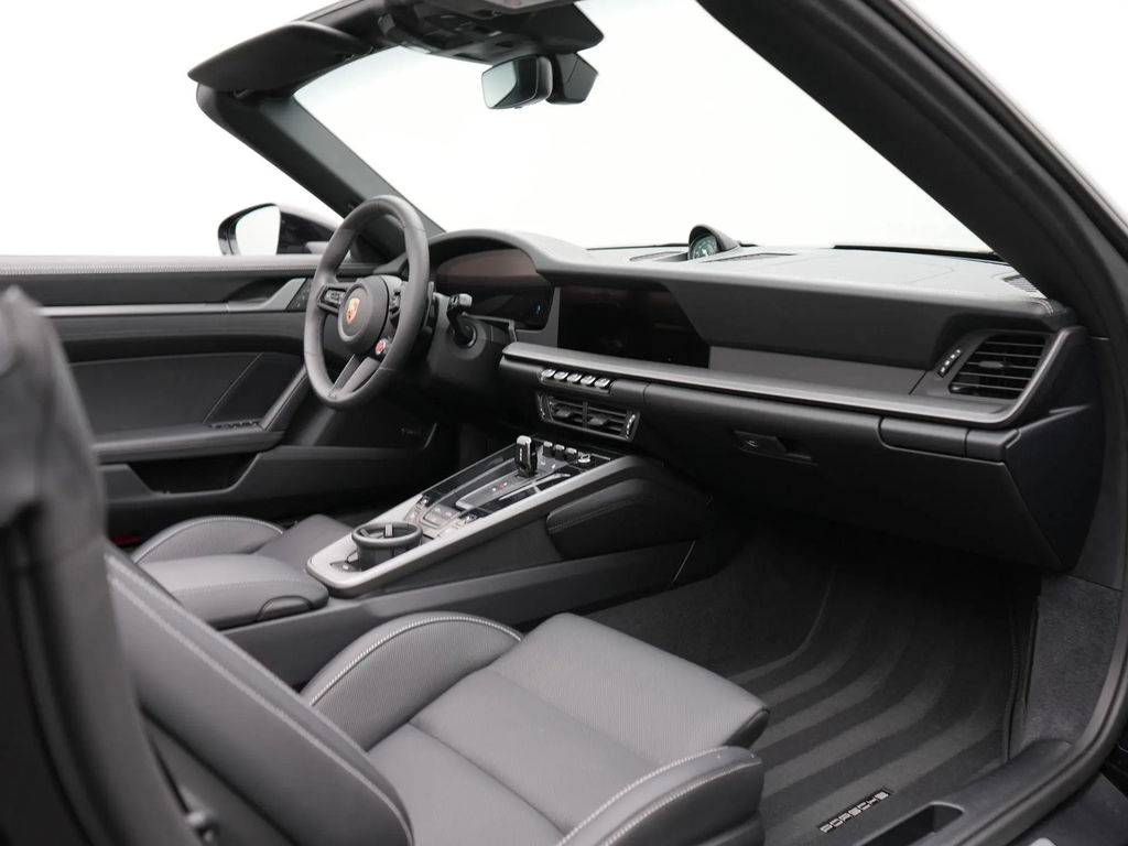 Porsche 992.2 Carrera