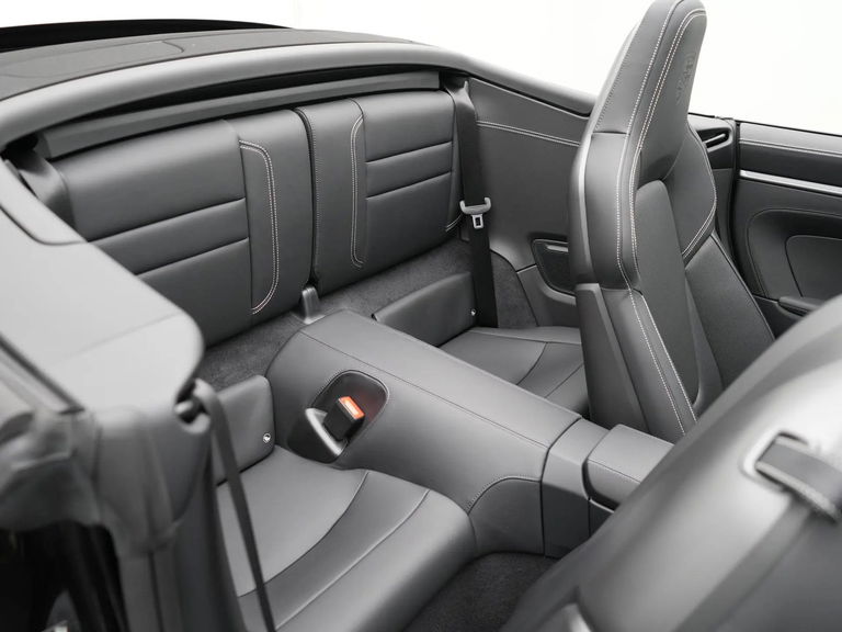 Porsche 992.2 Carrera