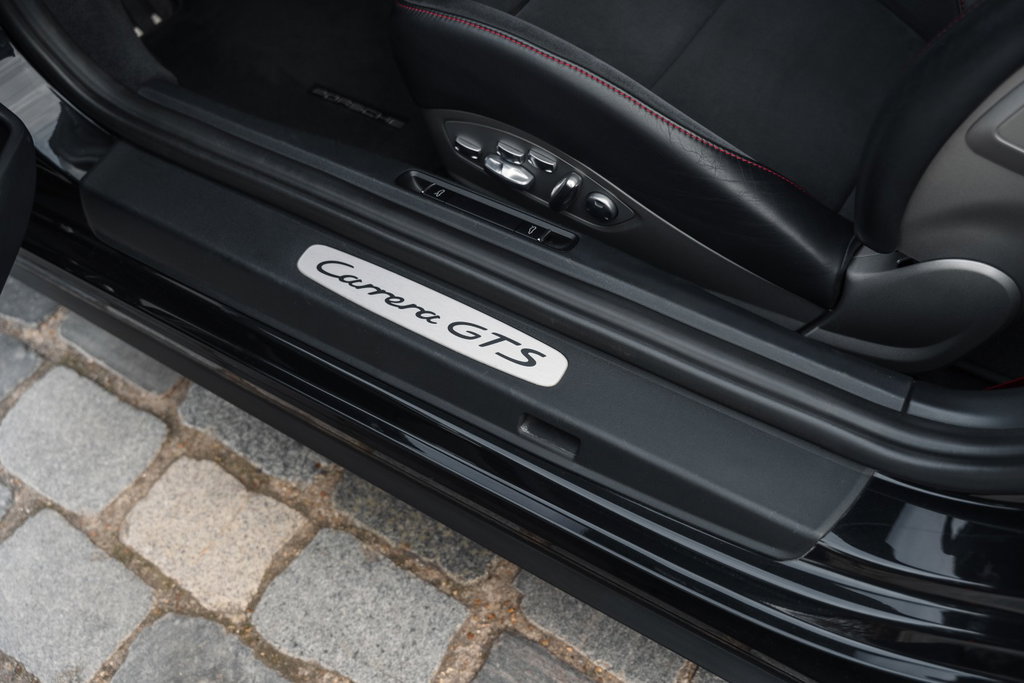 Porsche 991.2 Carrera GTS