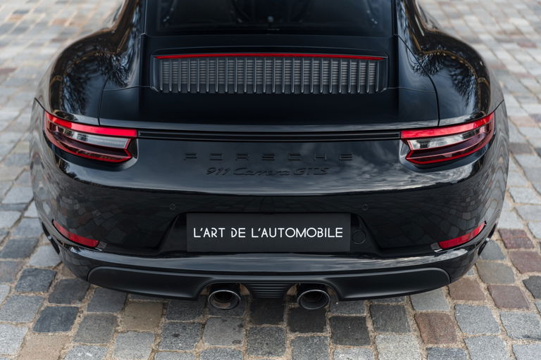 Porsche 991.2 Carrera GTS