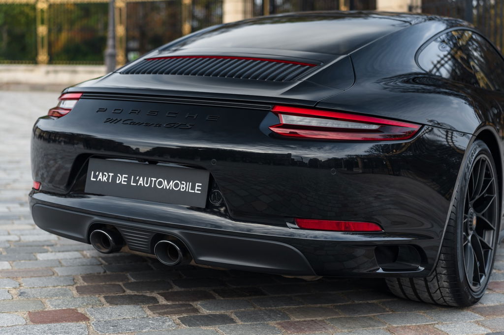 Porsche 991.2 Carrera GTS