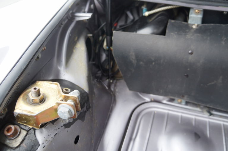 Porsche 911 Carrera 3.2 (US)