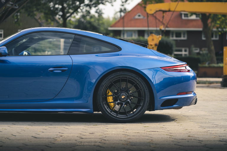 Porsche 991.2 Carrera 4 GTS
