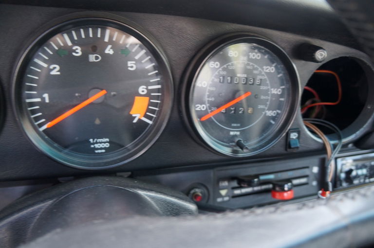 Porsche 911 Carrera 3.2 (US)