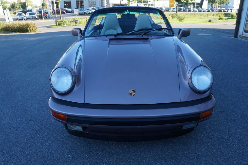 Porsche 911 Carrera 3.2 (US)