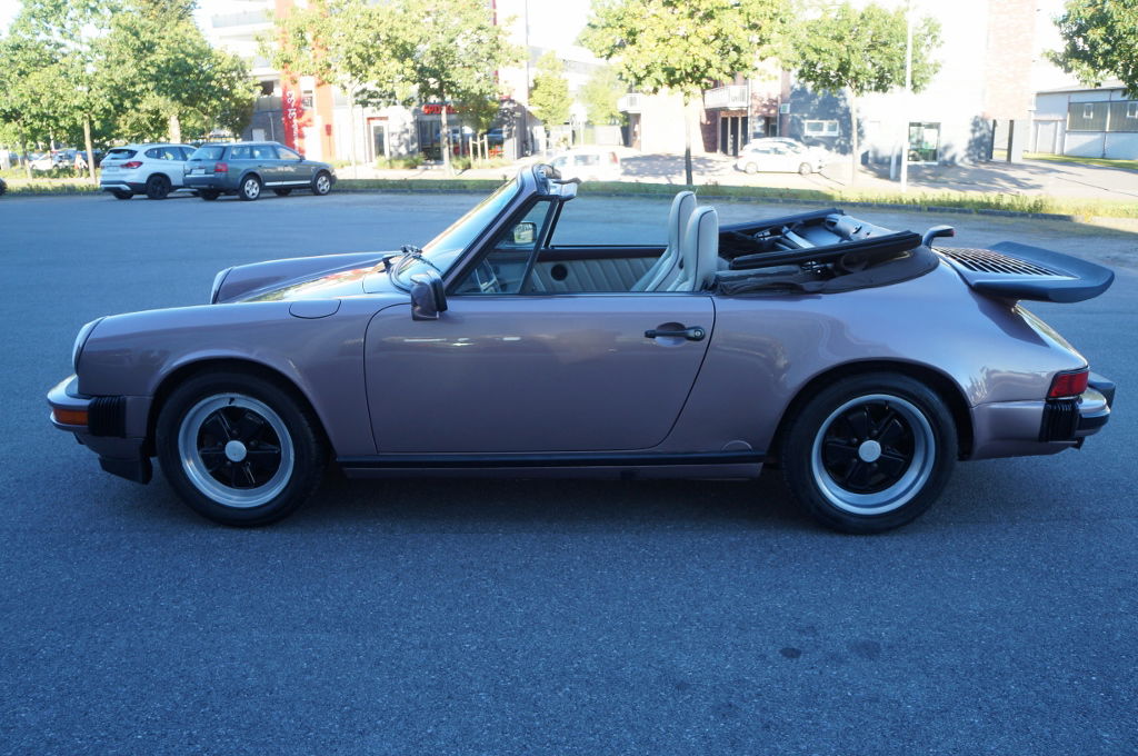 Porsche 911 Carrera 3.2 (US)