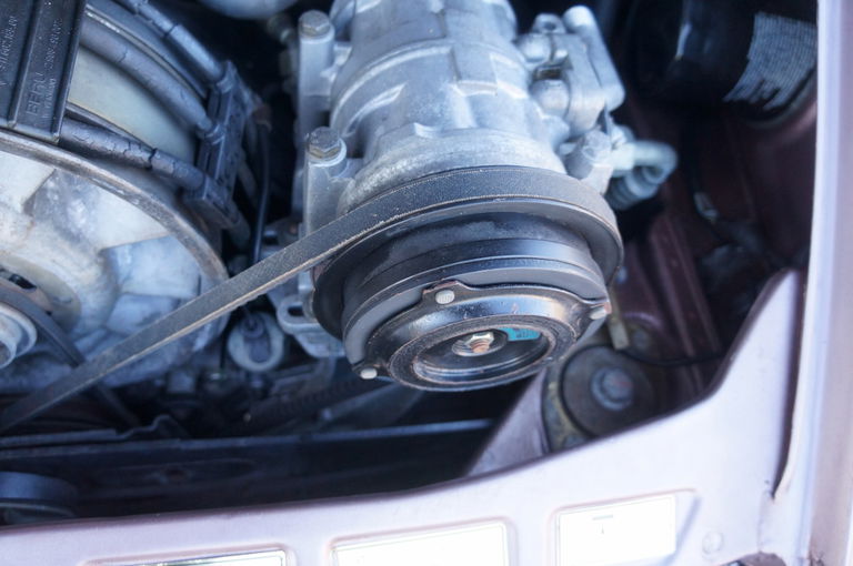 Porsche 911 Carrera 3.2 (US)