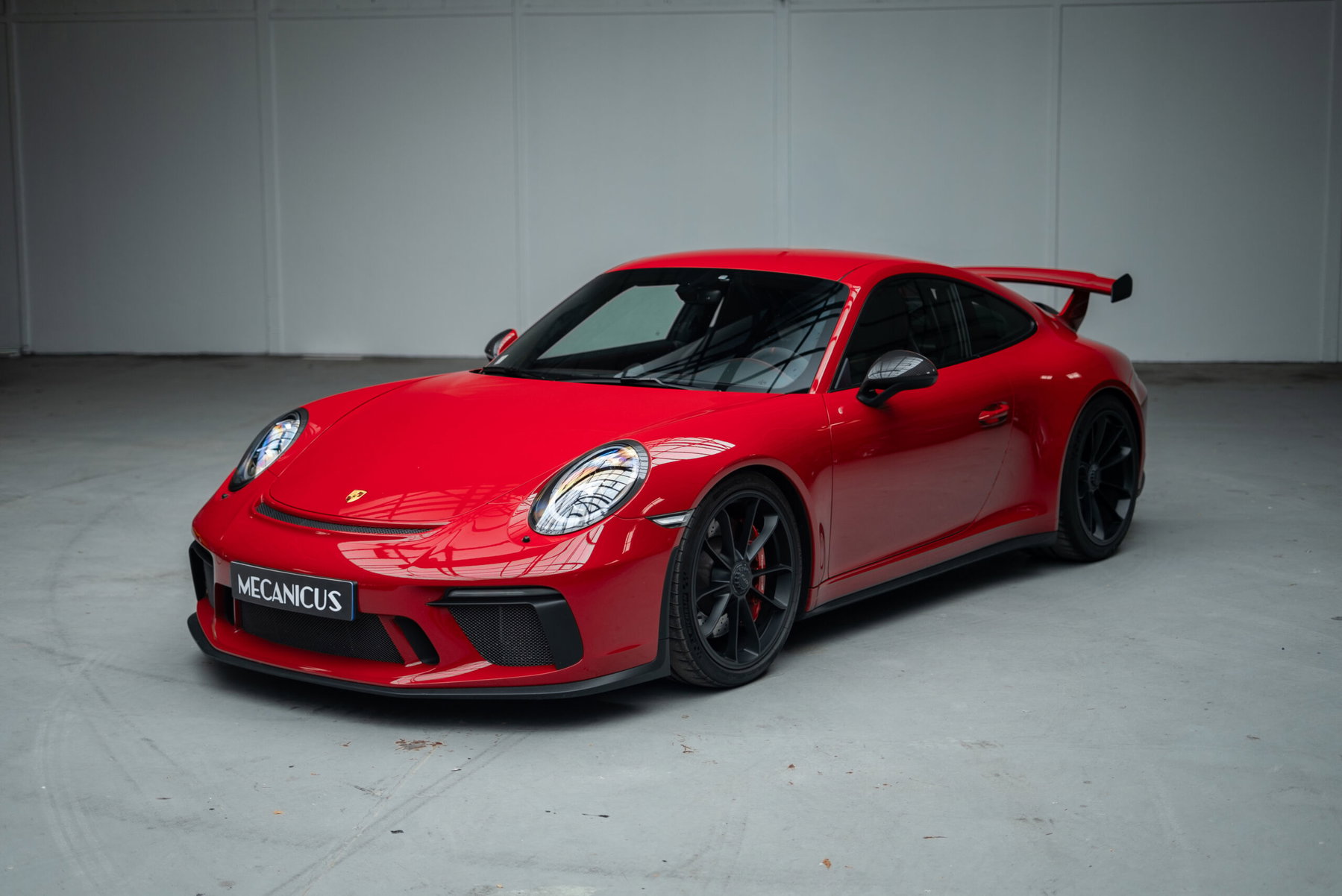 レッド Porsche 991.2 GT3 2018 - elferspot.com - Marketplace for Porsche