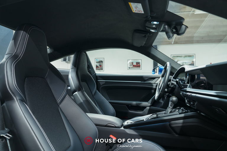 Porsche 992 GT3 Touring