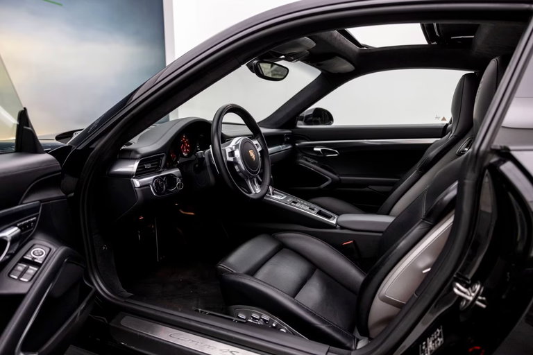 Porsche 991 Carrera 4S