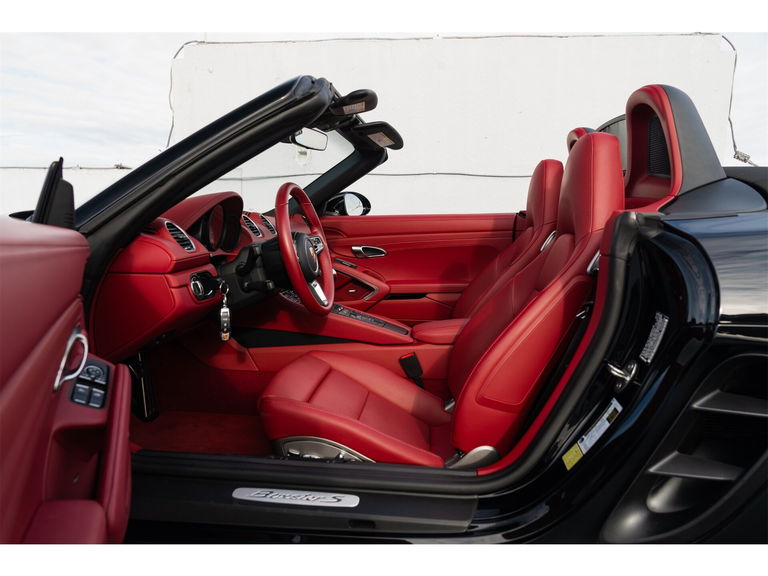 Porsche 718 Boxster S