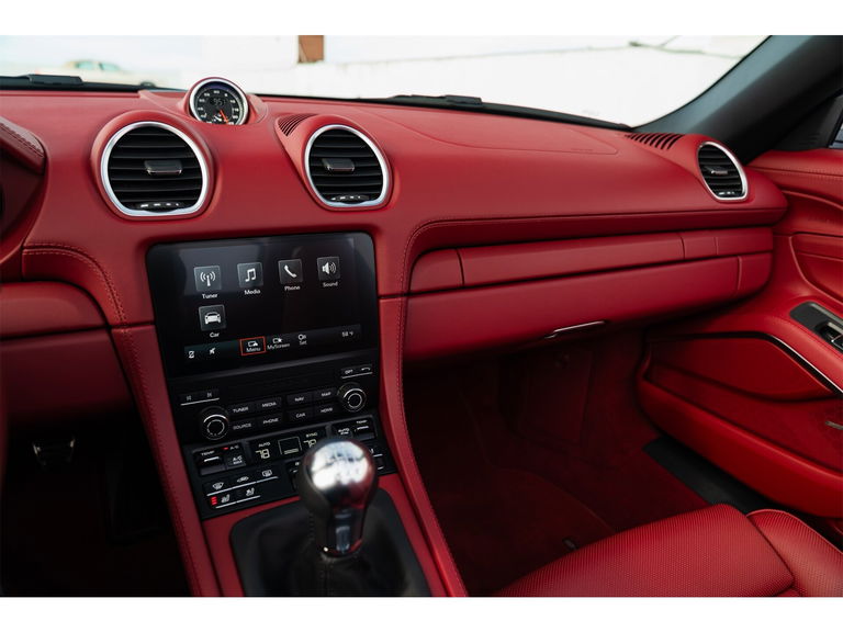 Porsche 718 Boxster S