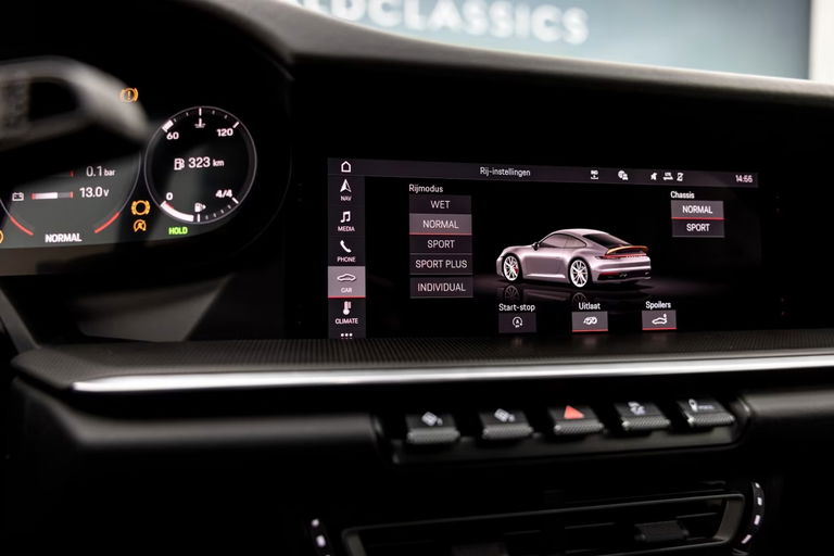 Porsche 992 Carrera 4S