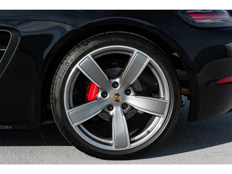 Porsche 718 Boxster S