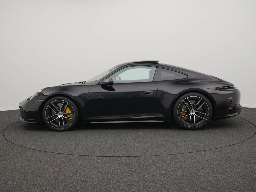 Porsche 992.2 Carrera GTS