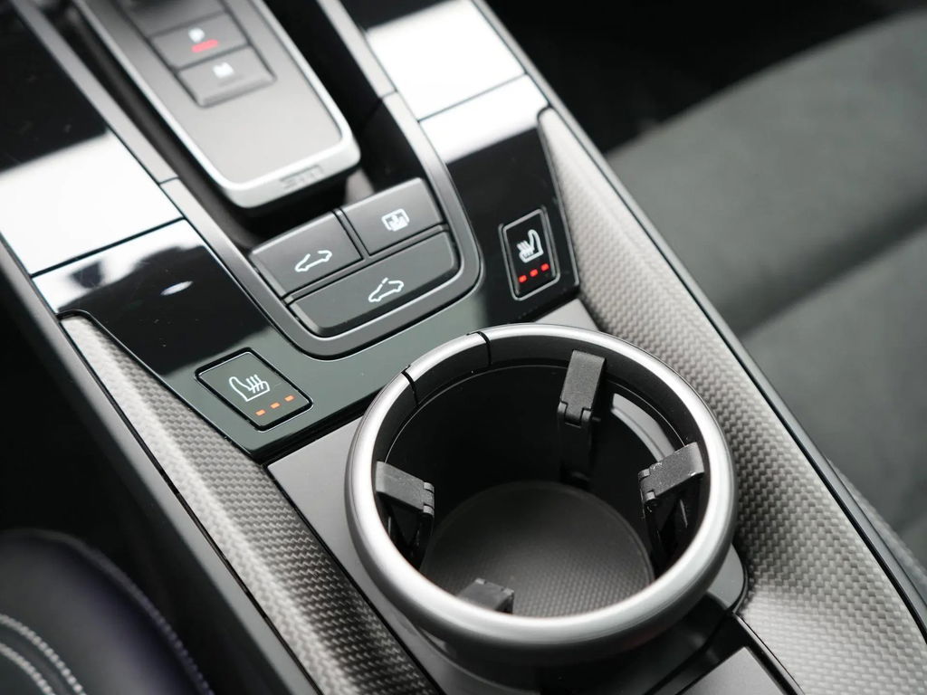 Porsche 992 Carrera GTS