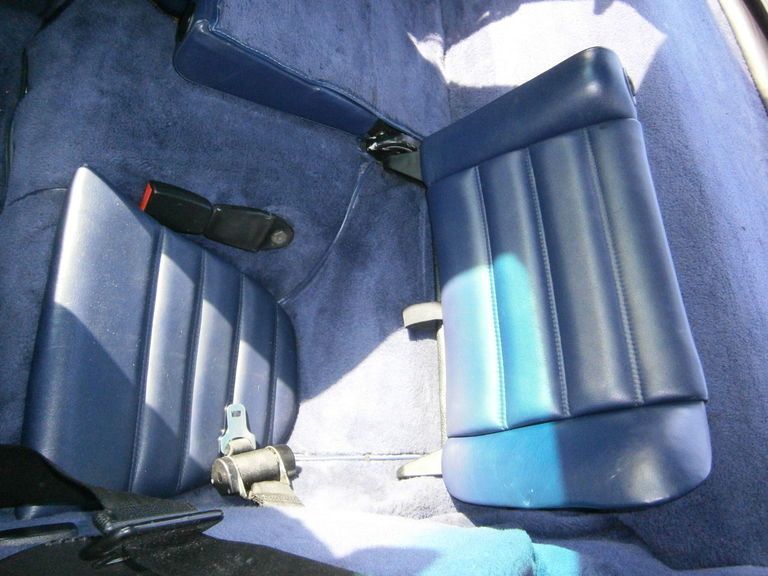 Porsche 911 Carrera 3.2 (US)