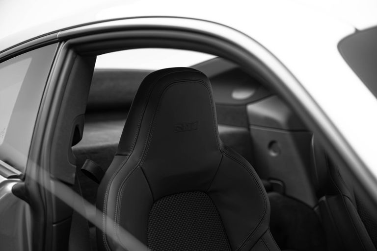 Porsche 992 Carrera T