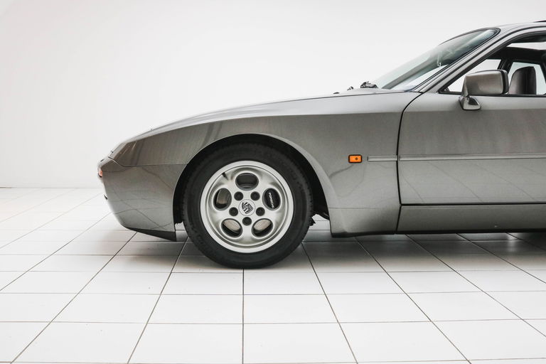 Porsche 944 Turbo Coupé