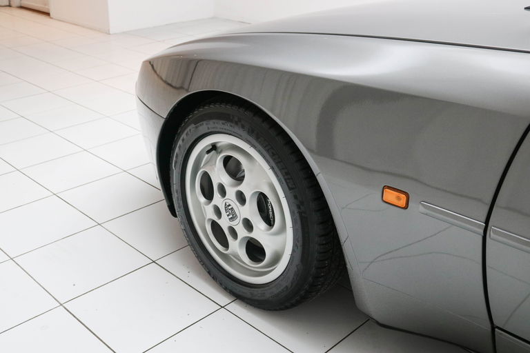 Porsche 944 Turbo Coupé