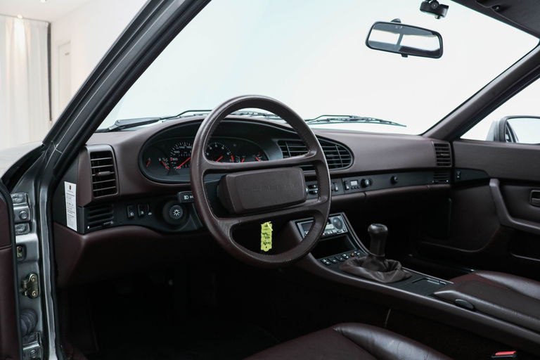 Porsche 944 Turbo Coupé