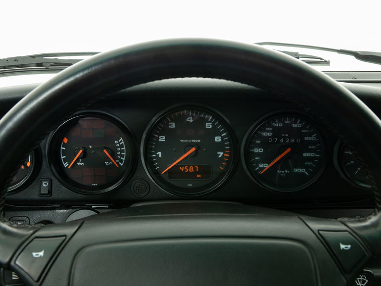 Porsche 964 Carrera 4