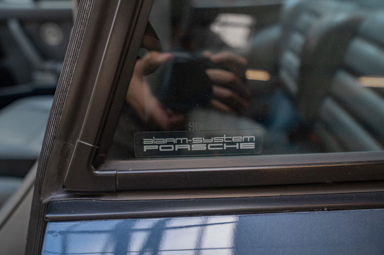 Porsche 911 Turbo 3.3