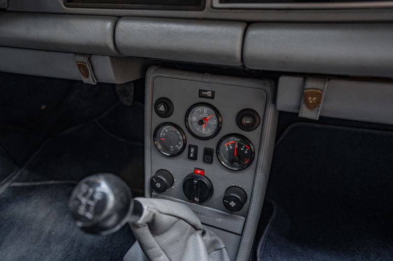 Porsche 911 Turbo 3.3