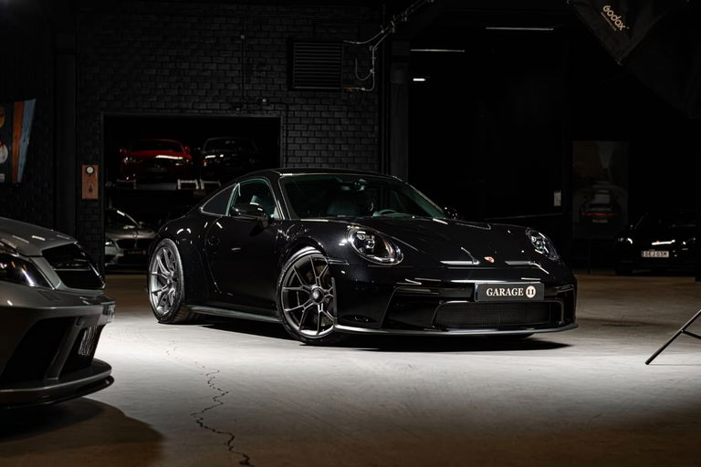 Porsche 992 GT3 Touring