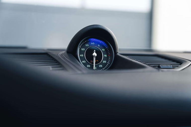 Porsche 992 Sport Classic