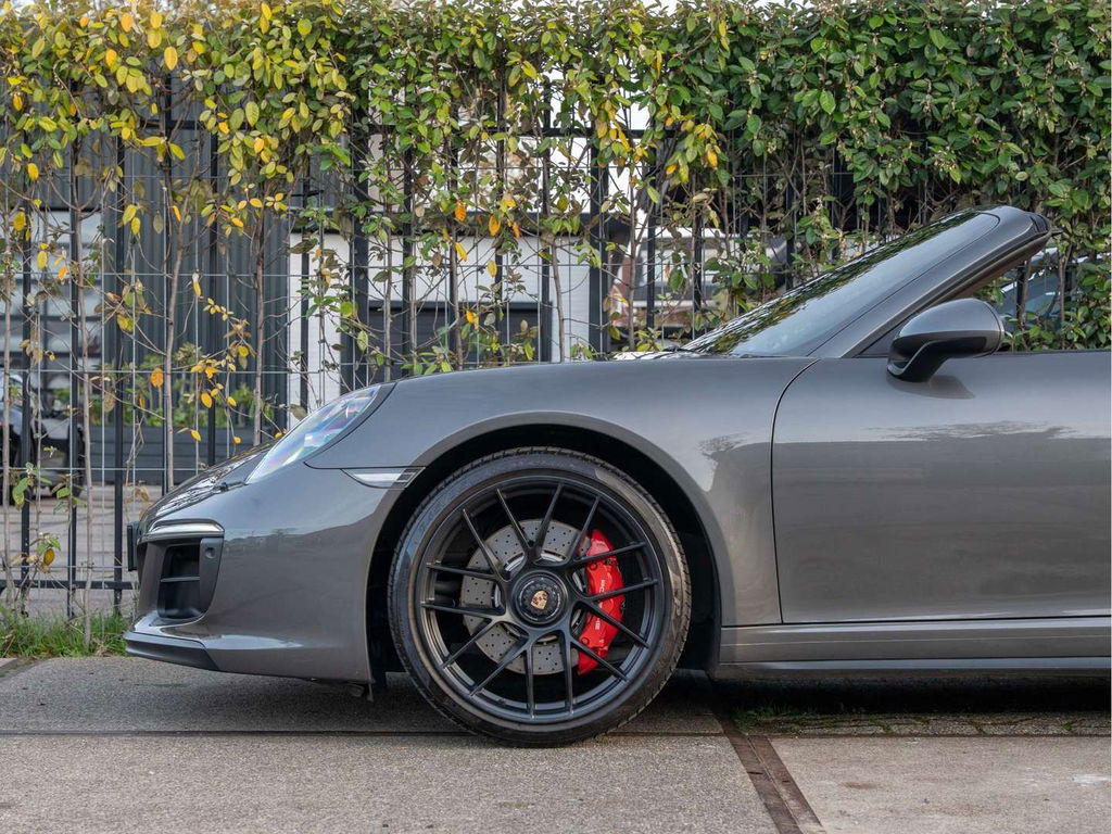 Porsche 991.2 Carrera 4 GTS