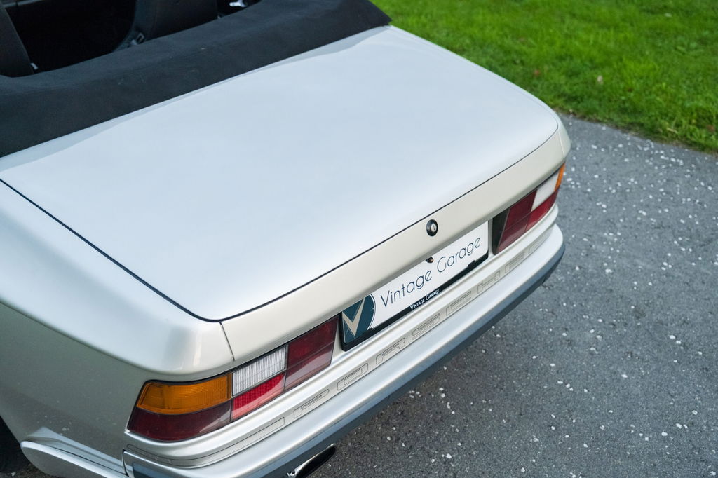 Porsche 944 S2 Cabriolet