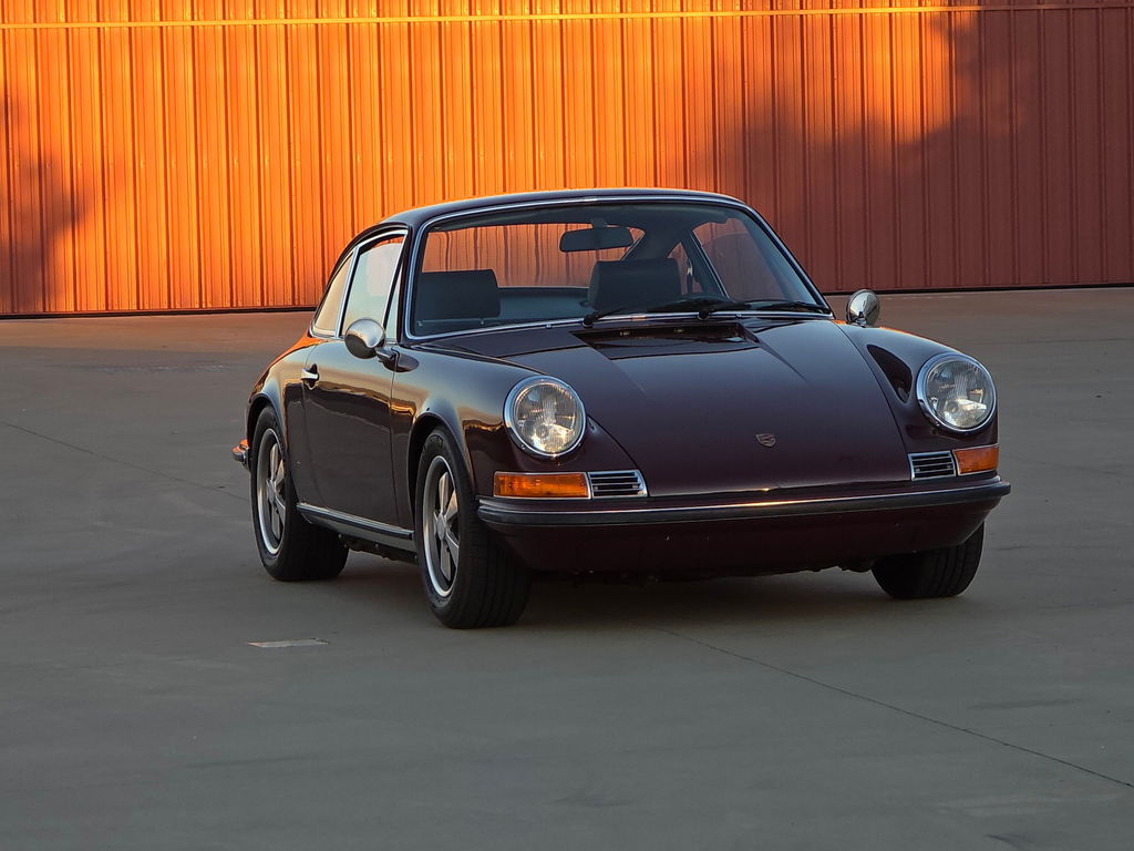 Porsche 911 E