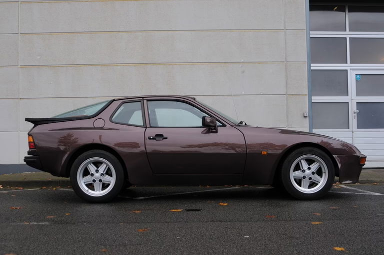 Porsche 944 Coupé