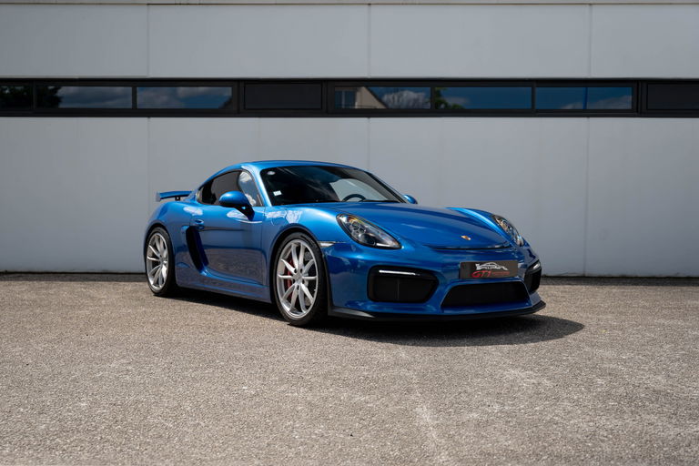 Porsche 981 Cayman GT4