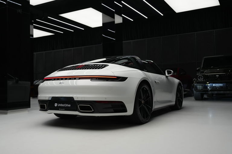 Porsche 992 Targa 4