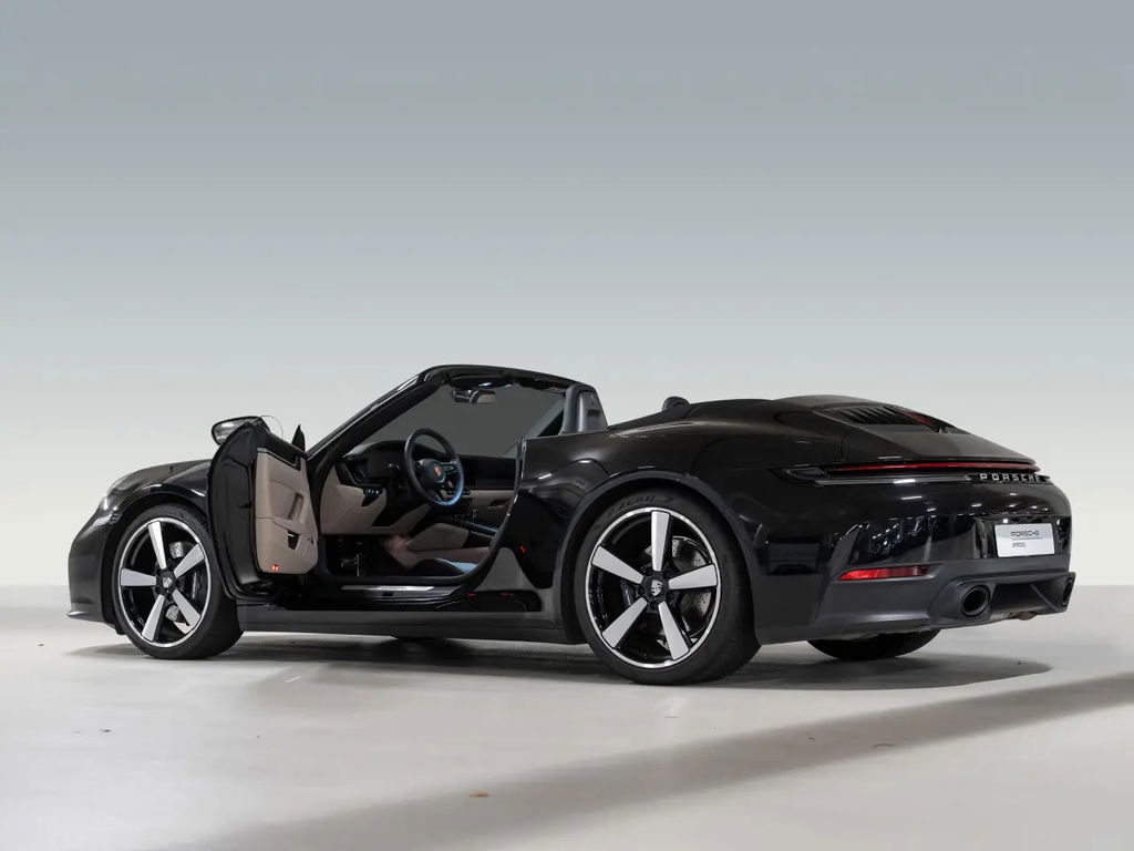 Porsche 992.2 Carrera